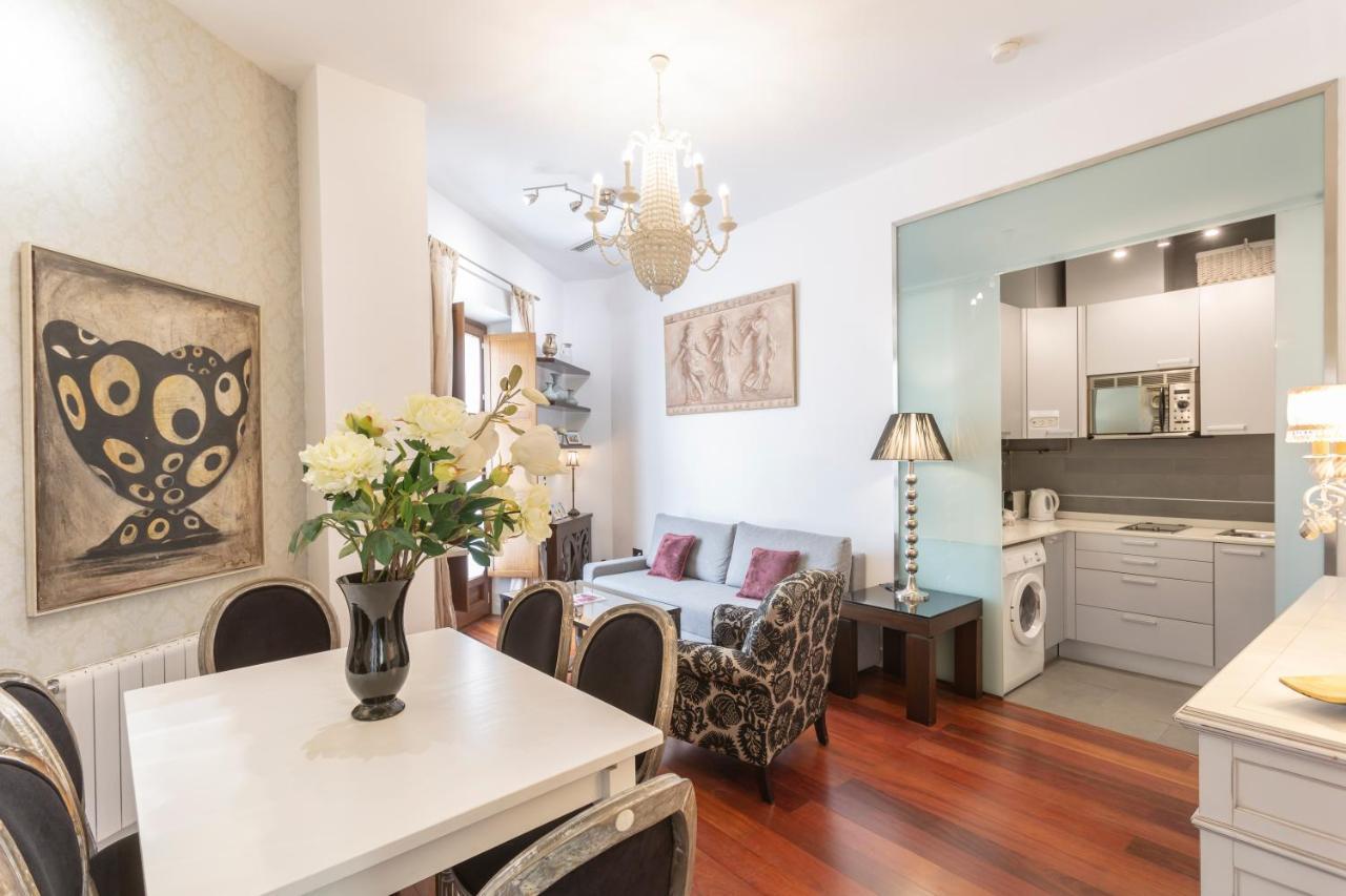 Giralda Sevilla Apartment Eksteriør billede